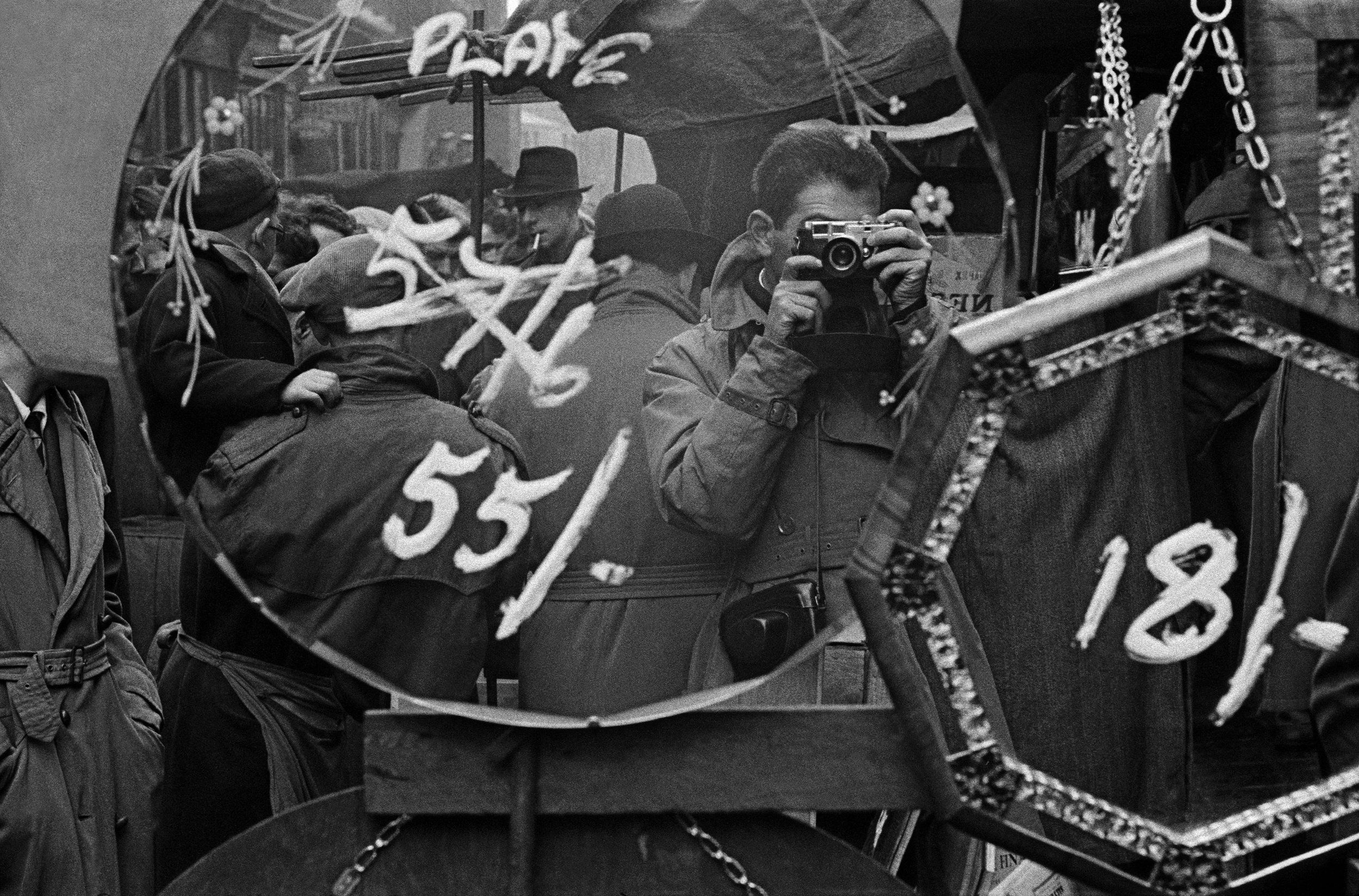 Chrono — Frank Horvat Studio